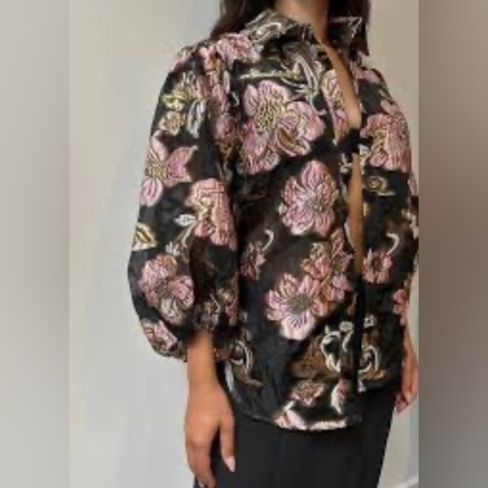 puff sleeve  button down blouse size S